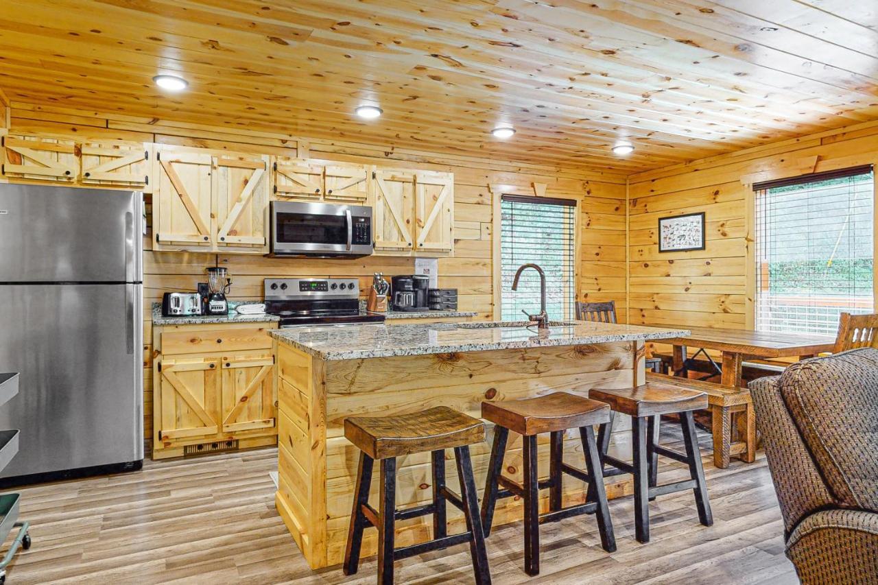 Knotty Escape Villa Gatlinburg Luaran gambar